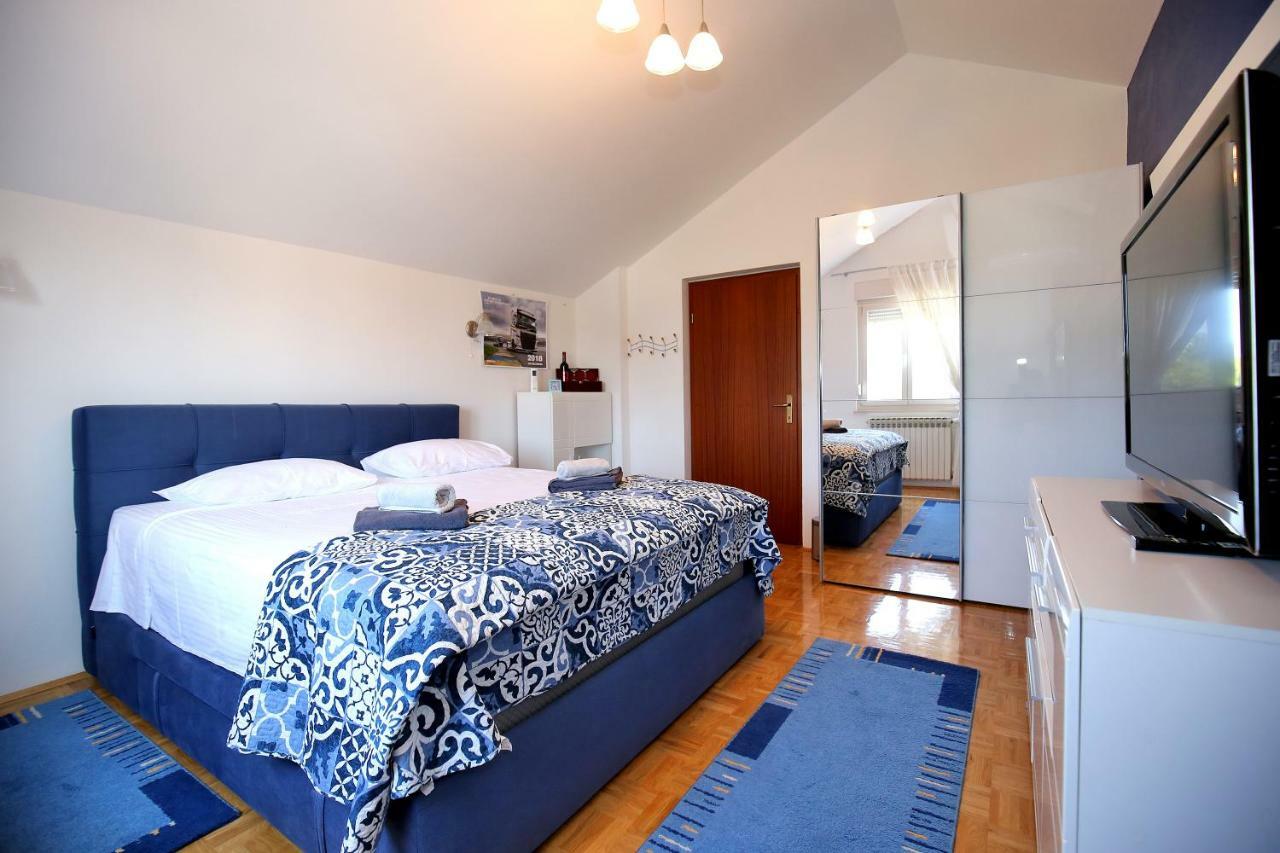 Apartman Dekorti Zara Esterno foto
