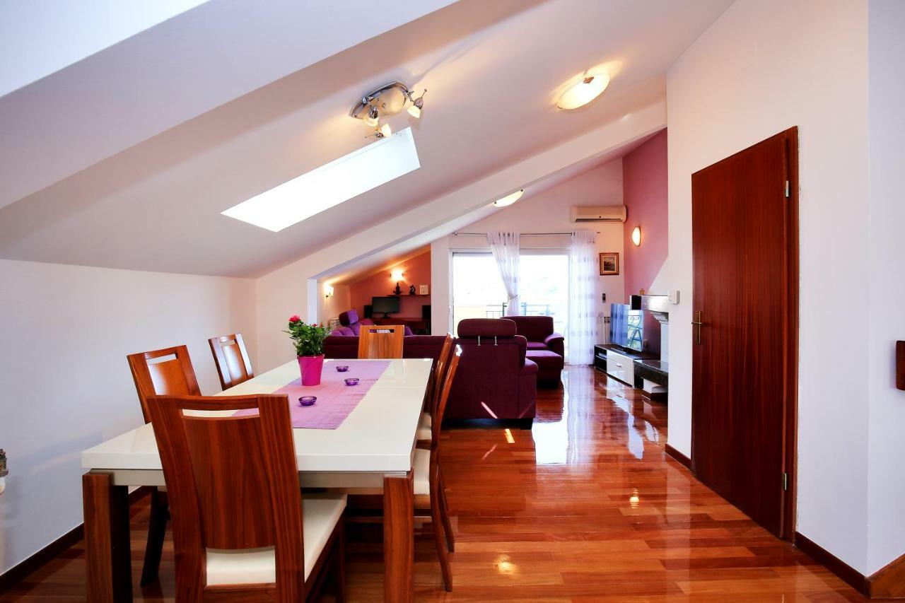 Apartman Dekorti Zara Esterno foto