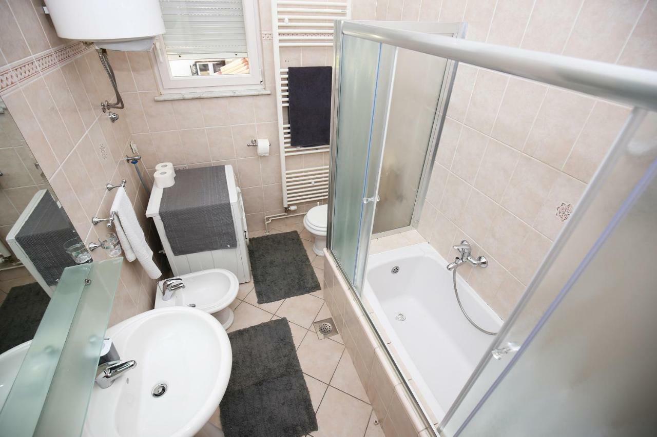 Apartman Dekorti Zara Esterno foto