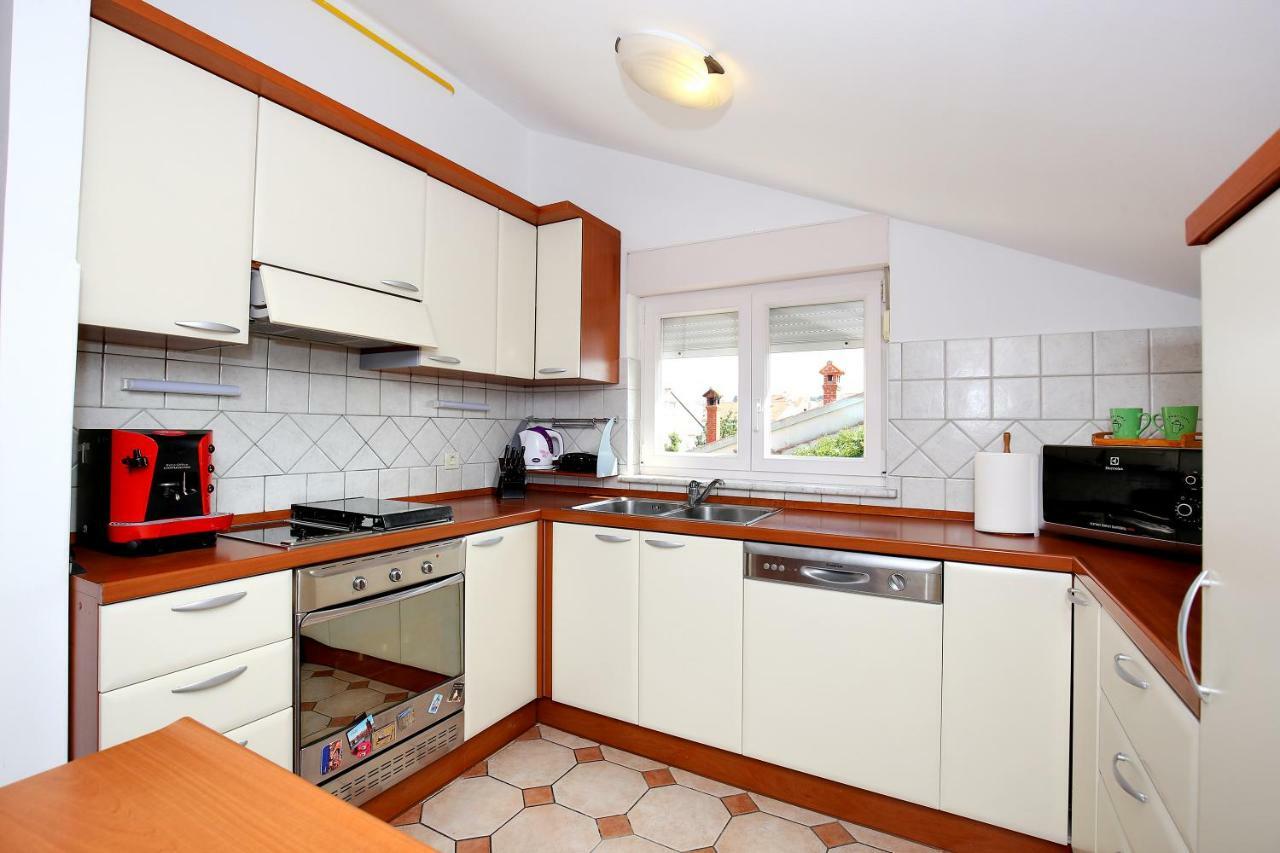 Apartman Dekorti Zara Esterno foto